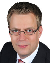 Dr. Oliver Tiedje